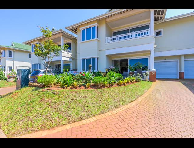 2 BEDROOM RETIREMENT UNIT FOR SALE IN KINDLEWOOD ESTATE